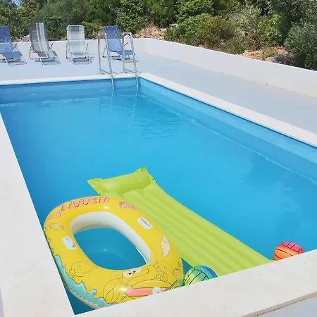 Stratincica 83 With Outdoor Swimmingpool Tatil Evi Vela Luka