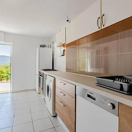 Stratincica 83 With Outdoor Swimmingpool * Vela Luka