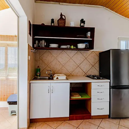 Tatil Evi Stratincica 83 With Outdoor Swimmingpool *